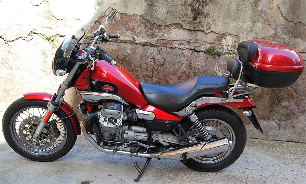 Guzzi Nevada 750